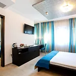 Hotel Duke Romana City Center
