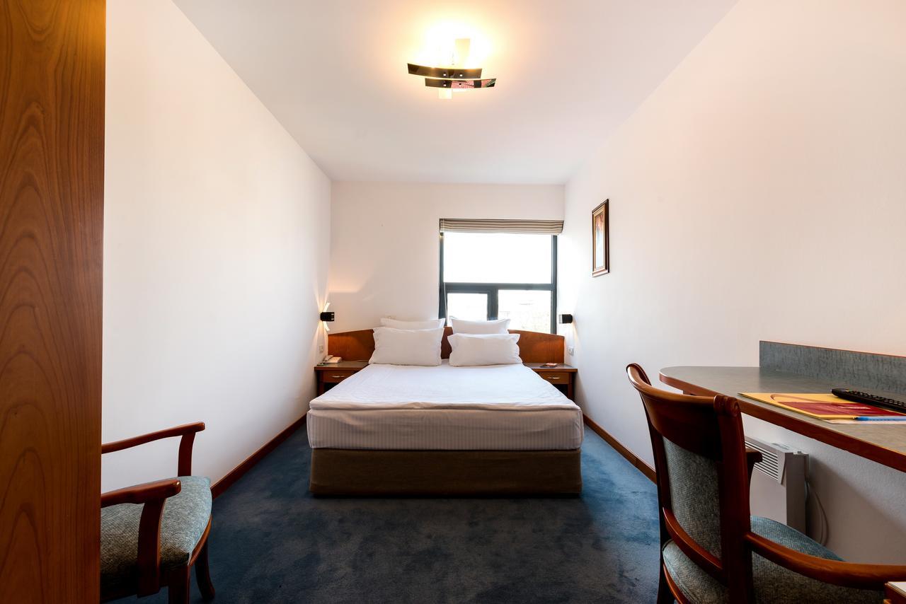 Duke Romana Center Hotel