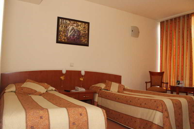 Duke Romana Center Bucureşti
